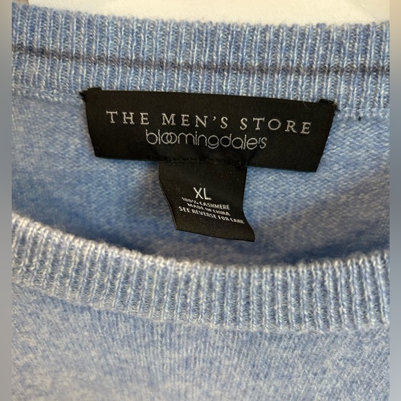 Bloomingdale’s 100% Cashmere Crewneck Sweater in Sky Blue Size XL - Picture 3 of 5